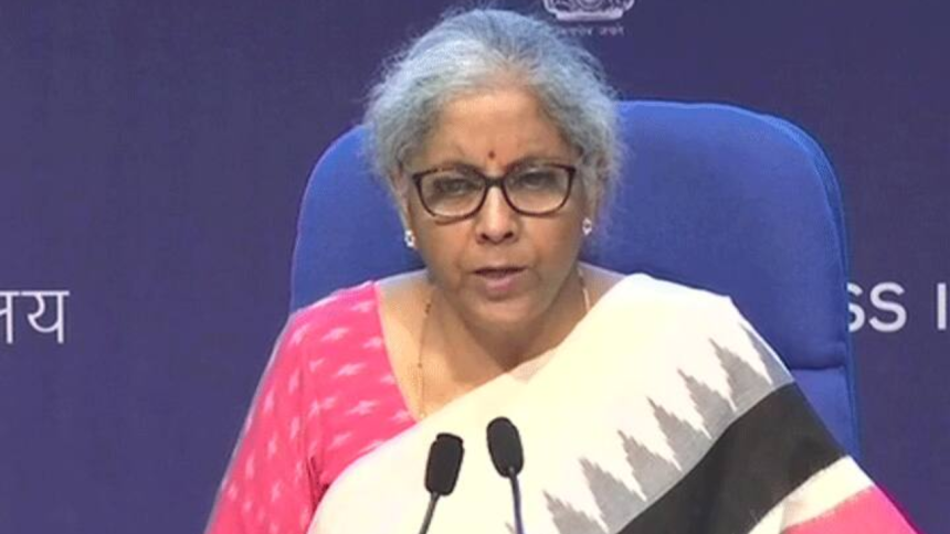वित्त मंत्री ने किया विनियमन एवं स्वतंत्रता के बीच सही संतुलन बनाए रखने का आह्वान