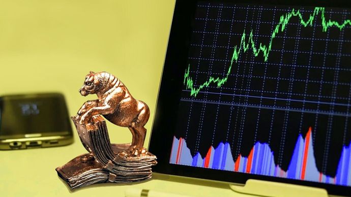 Aarti Industries Share