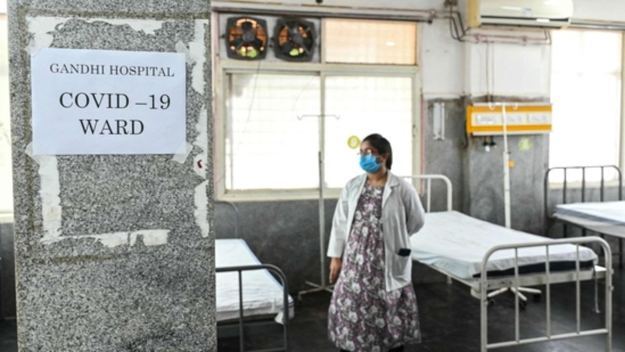 Covid Cases Update: कोरोना की वापसी? दिल्ली के बाद हरियाणा-कर्नाटक में भी हाई अलर्ट, लोगों से सतर्क रहने की अपील