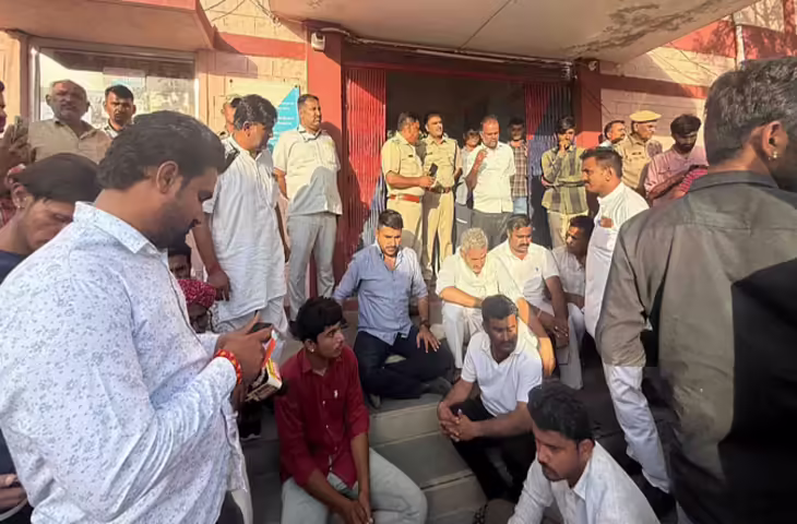 Barmer के शिव SHO बोले- 'मैं वर्दी उतार देता हूं' विधायक भाटी बोले- ईमान धर्म मर गया क्या? जानें क्या है मामला