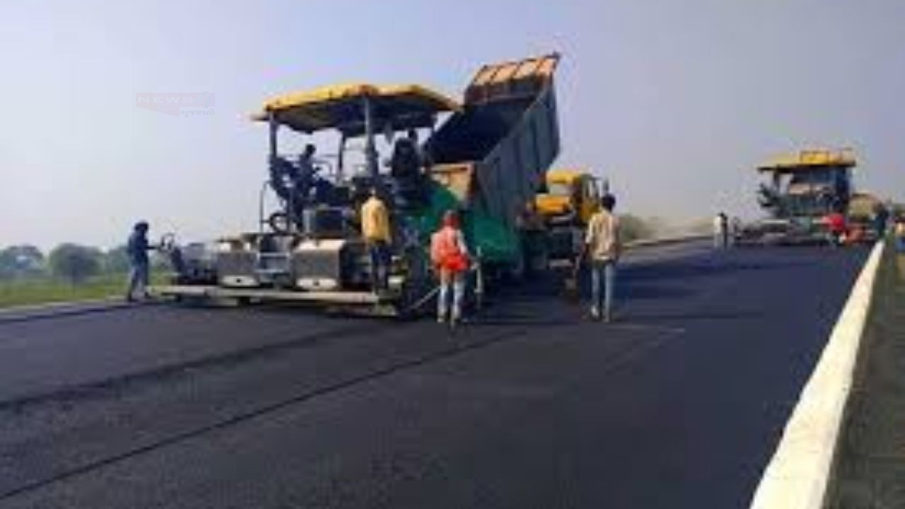 Ganga E-way Construction: 24 घंटे में दो वर्ल्ड रिकॉर्ड! UP के गंगा एक्सप्रेसवे पर बना भारत का नया गौरवशाली इतिहास
