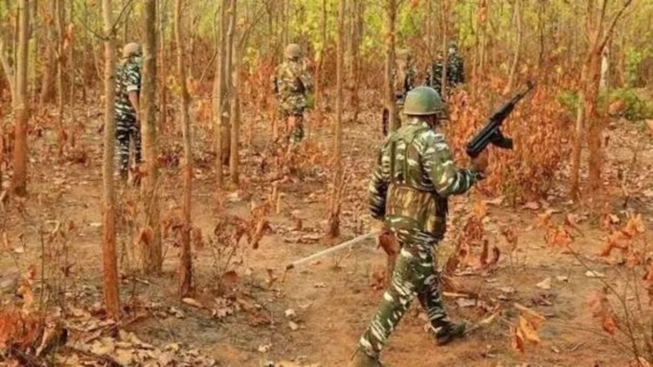 Manish Yadav rewarded Naxalite: झारखंड पुलिस की बड़ी कार्रवाई, 5 लाख का इनामी नक्सली पुलिस के हाथों मारा गया