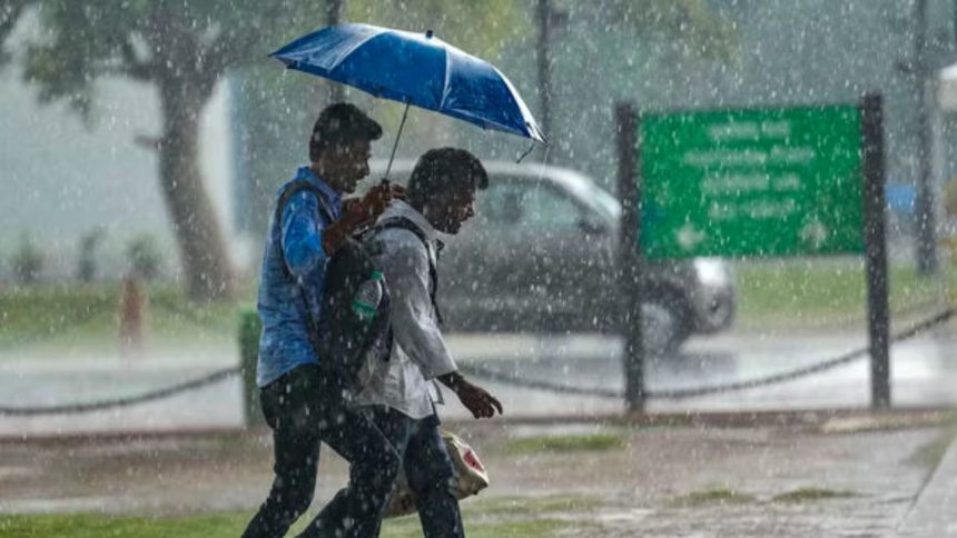 भारत में इस साल समय से पहले क्यों आया मानसून? अर्थव्यवस्था के लिए फायदेमंद या विनाशकारी होगा साबित
