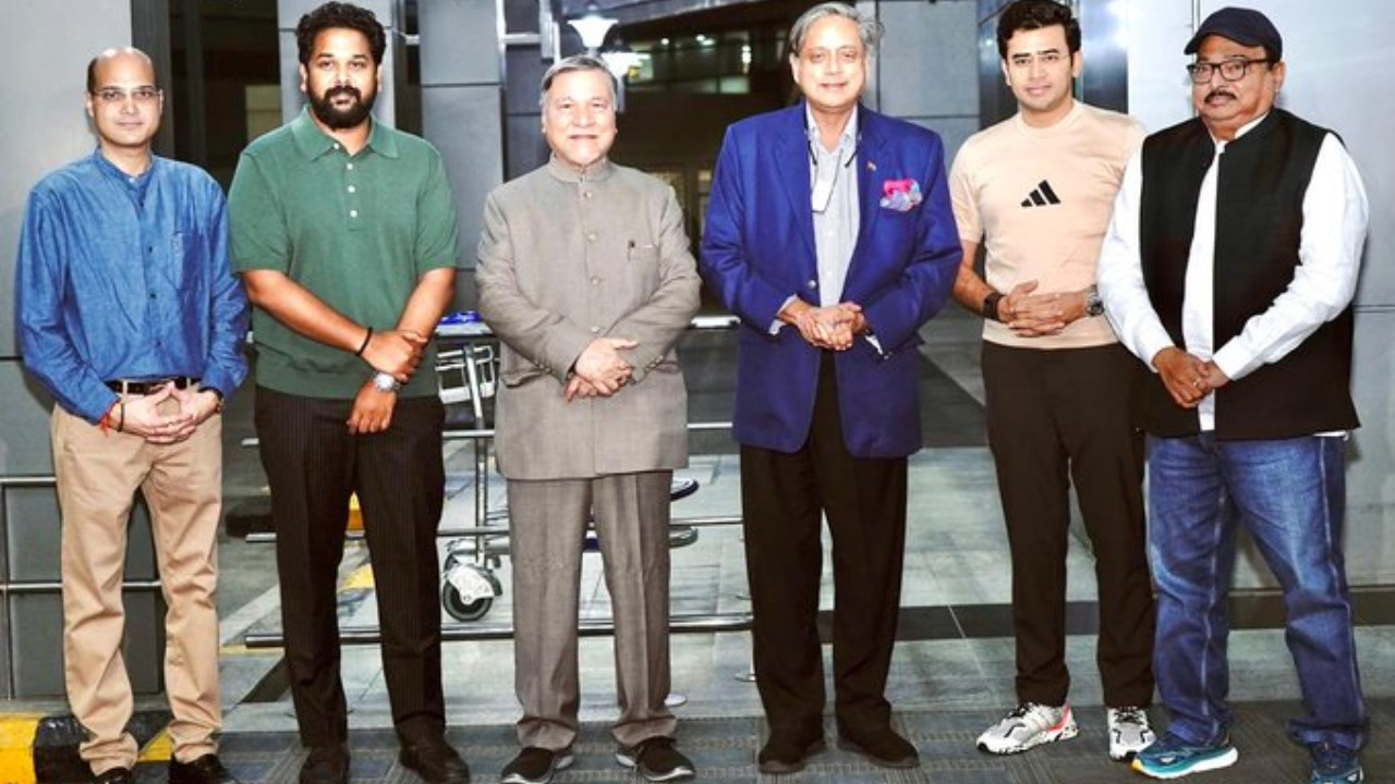 पाकिस्तान की पोल खोलने US रवाना हुए शशि थरूर, पांडा की अगुवाई में डेलिगेशन सऊदी अरब निकली