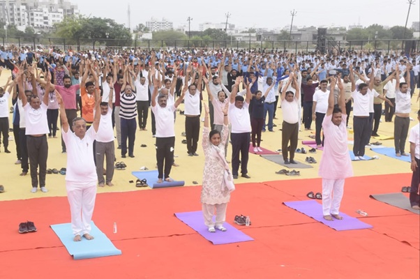 ભાવનગર ખાતે કેન્દ્રિય રાજયમંત્રી શ્રીમતી નિમુબેન બાંભણીયાના...
