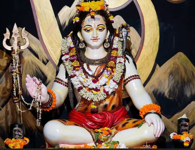 प्रदोष, शिवरात्रि और सोमवार को पढ़ें यह शक्तिशाली शिव स्तोत्र, टल जाएगा बड़े से बड़ा संकट!