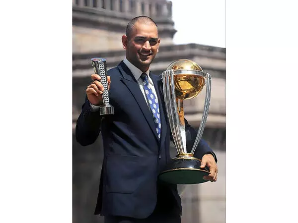 BCCI उपाध्यक्ष राजीव शुक्ला ने आईसीसी हॉल ऑफ फेम में शामिल होने पर एमएस धोनी की सराहना की