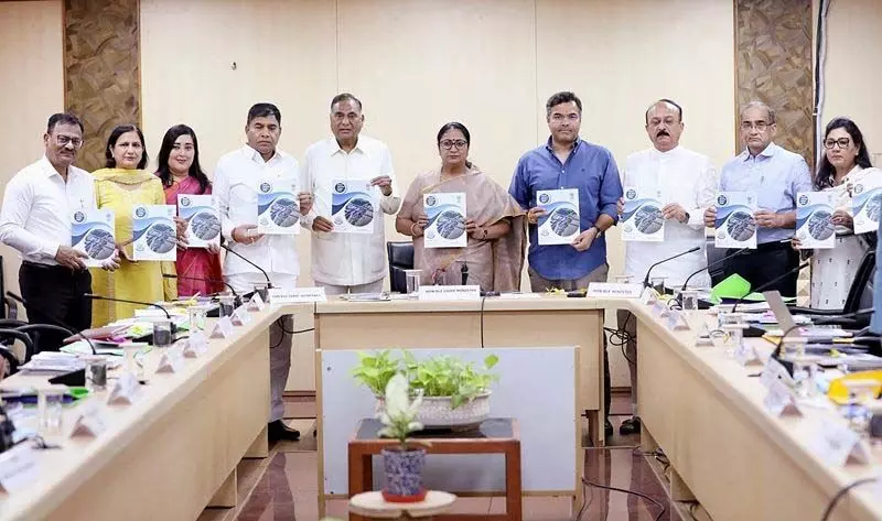 बाढ़ रोकने के लिए सरकार इस वर्ष बेहतर तैयार: मुख्यमंत्री
