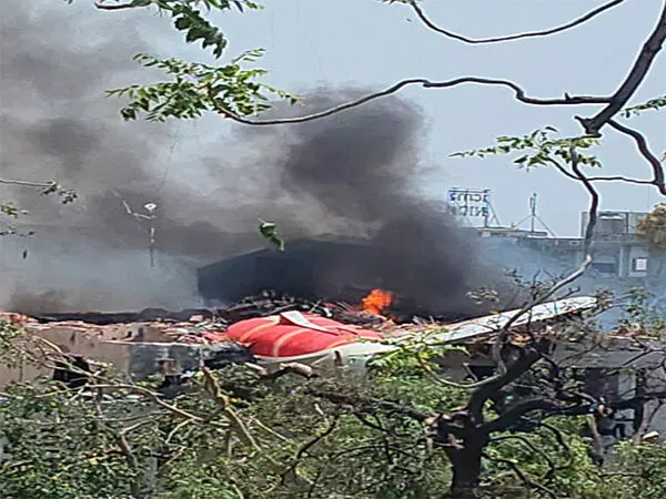 जडेजा, अश्विन, तिलक, मयंक ने Ahmedabad plane crash पर दुख व्यक्त किया