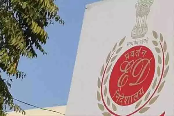 BIG BREAKING: ED ने रिशु श्री के ठिकानों पर की छापेमारी, करोड़ों नकद जब्त