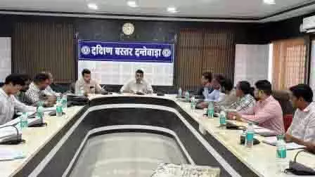 पंचायत में चल रहे प्रधानमंत्री आवास के कार्यों को मिशन मोड में करें: कलेक्टर कुणाल