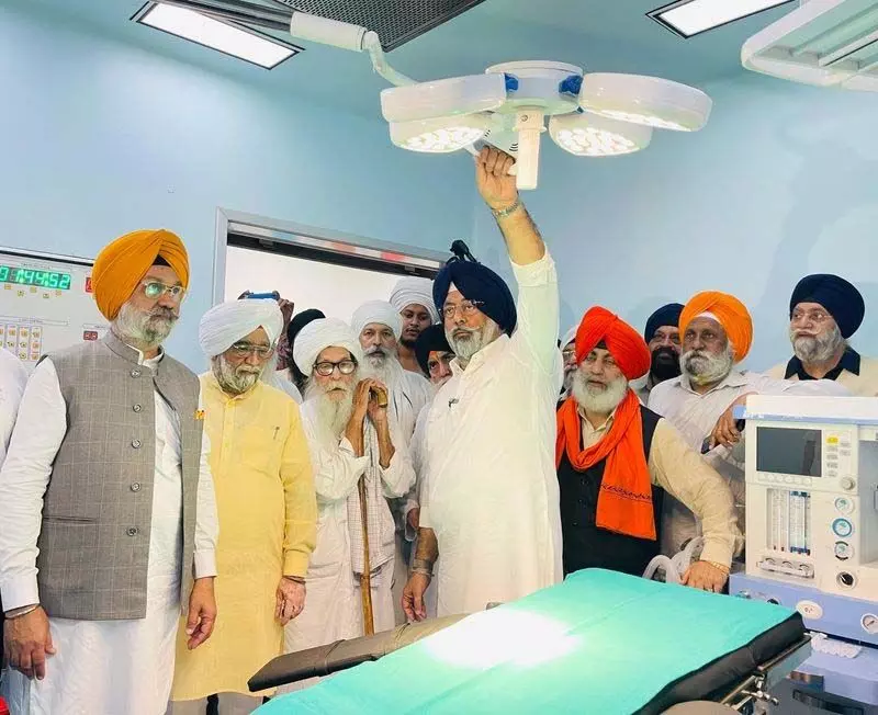दिल्ली गुरुद्वारा कमेटी ने अस्पताल को संगत को समर्पित किया
