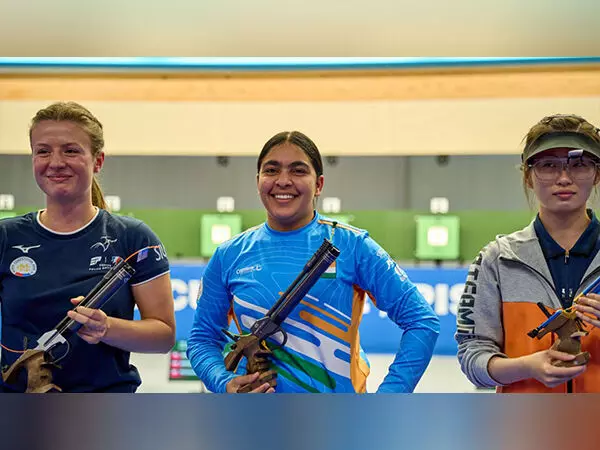 म्यूनिख में ISSF विश्व कप में सुरुचि सिंह ने महिलाओं की 10 मीटर एयर पिस्टल में स्वर्ण पदक जीता