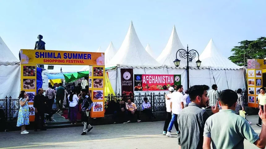 रिज से हटेंगे स्टॉल, मुख्यमंत्री ने दिए निर्देश
