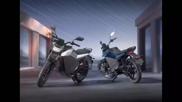 Ola Roadster X की दिल्ली में डिलीवरी शुरू, जानें फीचर्स और कीमत