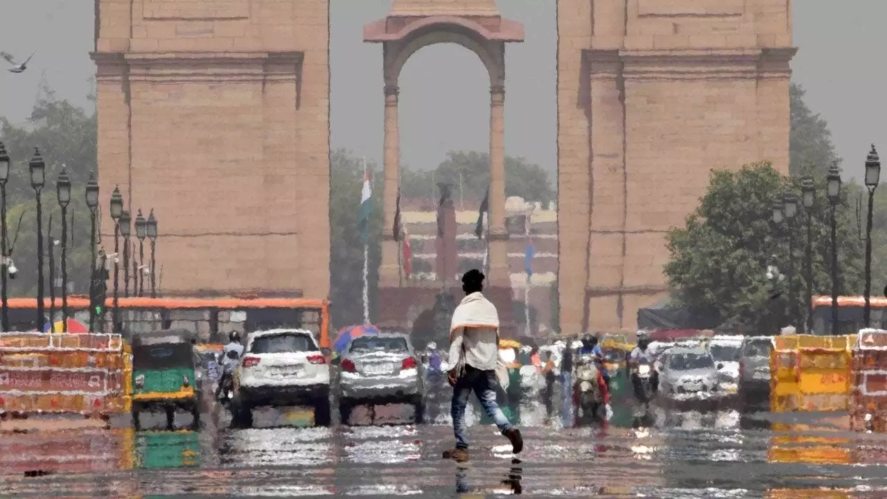 Delhi : अधिकतम तापमान 41.8 डिग्री सेल्सियस रहा