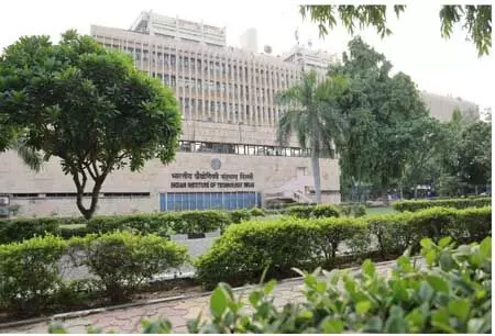 आईआईटी दिल्ली को क्यूएस वर्ल्ड रैंकिंग में स्थान, भारत का नंबर-1 संस्थान घोषित