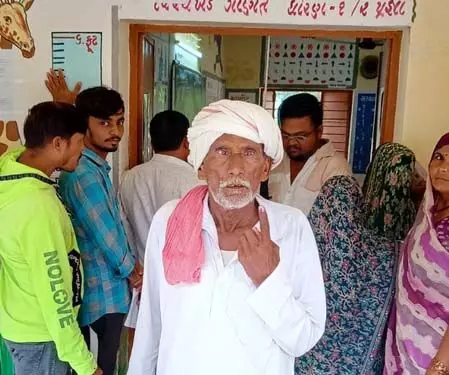 New Delhi: चार राज्यों के उपचुनाव में दोपहर तक मध्यम मतदान