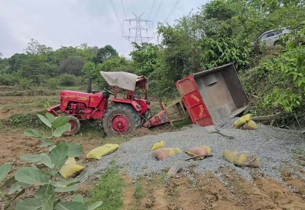 सिसरिंगा घाटी में दर्दनाक सड़क हादसा, दो मजदूरों की मौके पर मौत, ट्रैक्टर चालक फरार