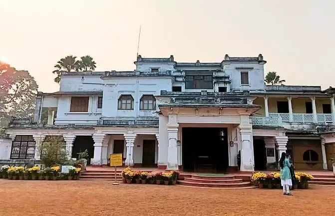 क्या आप जुलाई में शांतिनिकेतन जाने की योजना बना रहे हैं?
