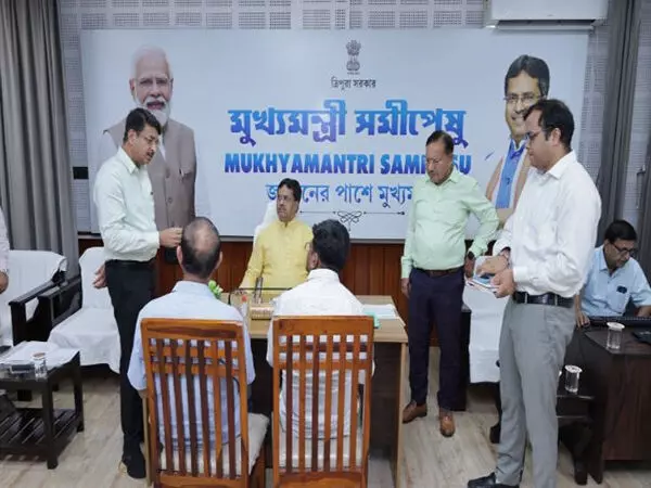 'CM समीपेशु' में सीएम माणिक साहा का निर्देश: जन शिकायतों पर त्वरित कार्रवाई करें अधिकारी