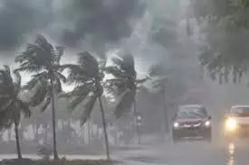 Bihar weather : तेज हवा, गरज,कई जिलों में भारी बारिश की चेतावनी