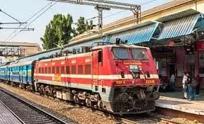 1 जुलाई से रेलवे एसी श्रेणी के किराये में छूट