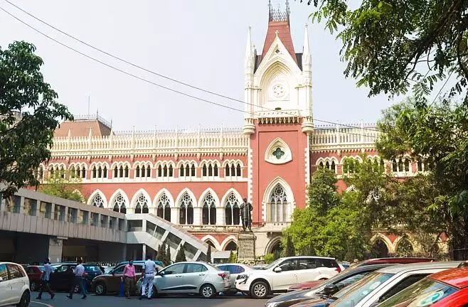पैसे के बदले व्यावसायिक प्रशिक्षण, शारीरिक शिक्षा में रोजगार?