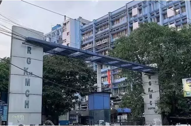 अनुरोध: पीड़ित का परिवार घटनास्थल पर जा सकता है