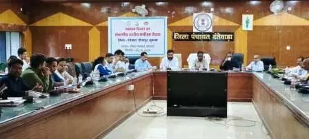 दंतेवाड़ा में बस्तर संभाग के 3 जिलों का समीक्षा बैठक