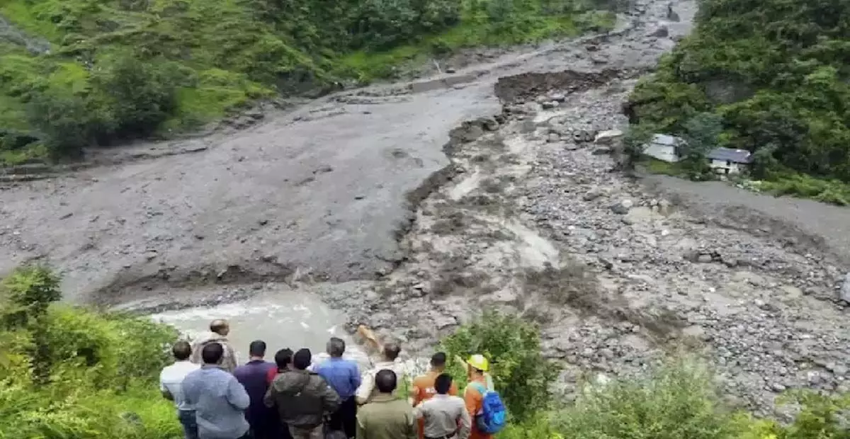हिमाचल प्रदेश में बाढ़ से अब तक 5 की मौत