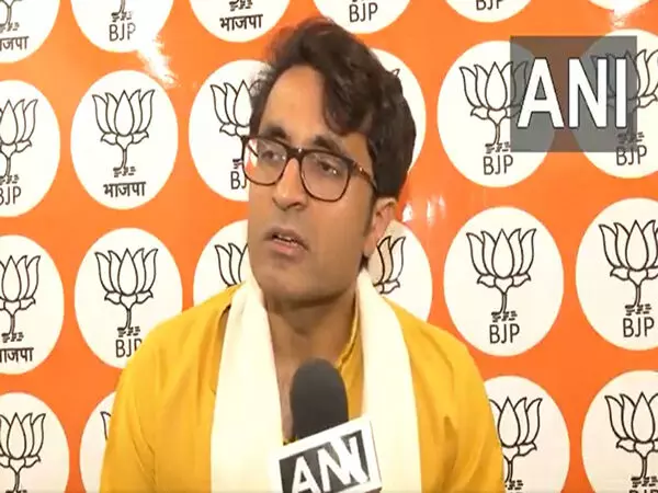 BJP के प्रदीप भंडारी ने कोलकाता बलात्कार मामले पर टीएमसी पर निशाना साधा