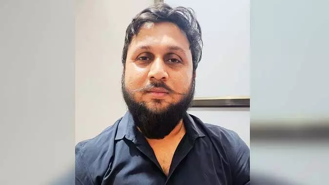 नकली आभूषण बेचते आरोपी को पुलिस ने दबोचा, मारने की दी थी धमकी