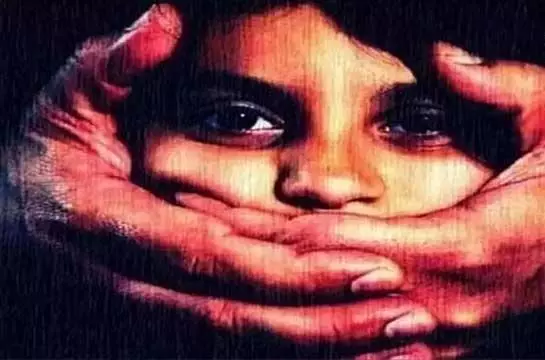 अशोकनगर बलात्कार मामले में तृणमूल नेता के खिलाफ मामला वापस लेने की धमकी