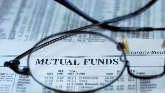 म्यूचुअल फंड ने मई में ₹56,300 करोड़ झोंके शेयर बाजार में, ITC, Zomato, HDFC पर भारी दांव