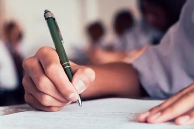 NEET, JEE, GUJCET સ્પર્ધાત્મક પરીક્ષાઓની તૈયારી માટે રૂ. ૨૦ હજારની સહાય DBT મારફતે...