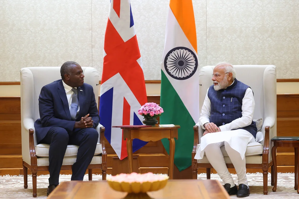 भारत दौरे पर ब्रिटेन के विदेश मंत्री: PM मोदी के साथ बैठक, सीमा पार आतंकवाद के
