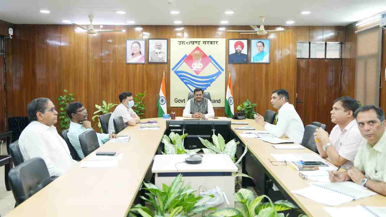 मुख्य सचिव आनंद बर्धन की अध्यक्षता मे हुई टिहरी झील एरिया डेवलपमेंट प्रोजेक्ट  उच्चाधिकार  प्राप्त समिति की बैठक