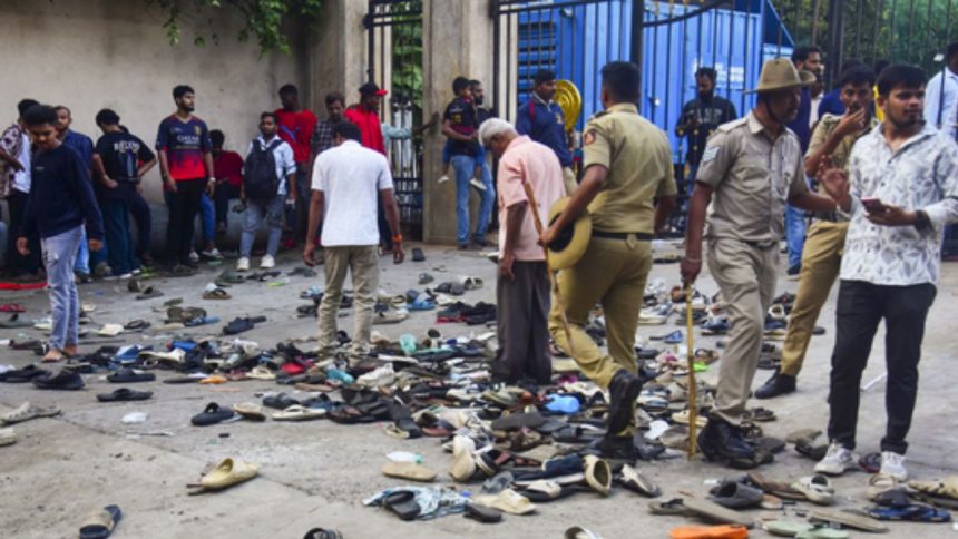 Bengaluru Stampede: रॉयल चैलेंजर्स बेंगलुरु की विक्ट्री परेड में 11 लोगों ने जान गंवाई...