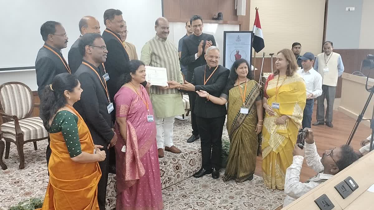 मसूरी LBSNAA पहुंचे लोकसभा अध्यक्ष ओम बिरला, प्रशिक्षु आईएएस को किया संबोधित