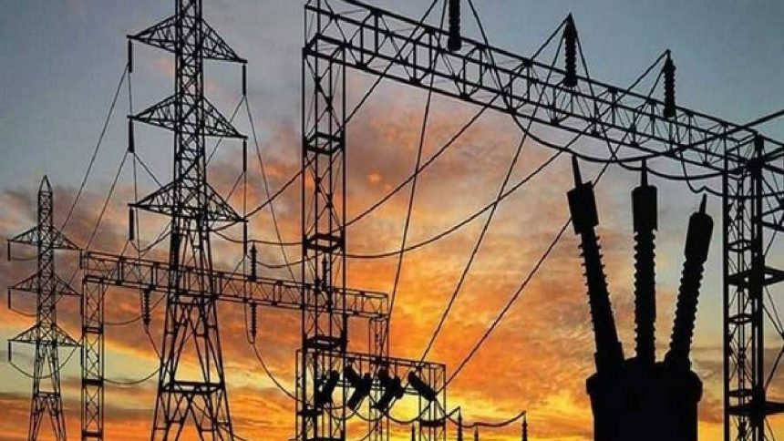 पिछले साल यह आंकड़ा 30,618 मेगावाट था, और इस साल इसके 32,000 मेगावाट को पार करने की...