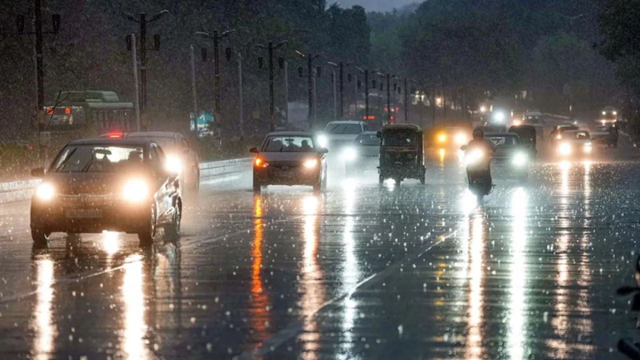 Jharkhand Weather Forecast: धनबाद में प्री-मानसून बारिश से गर्मी से राहत मिलने की उम्मीद...