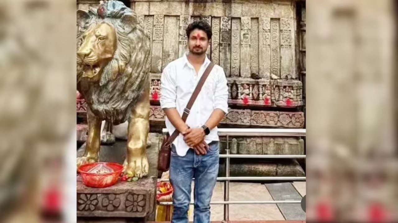 सोनम ने राजा को बताया कि उसने कामाख्या देवी मंदिर में एक मन्नत मांगी है,...