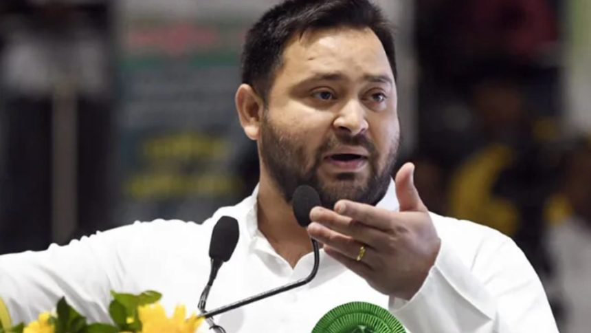 एएनआई के एक पॉडकास्ट में बातचीत के दौरान तेजस्वी यादव ने चिराग पासवान के...
