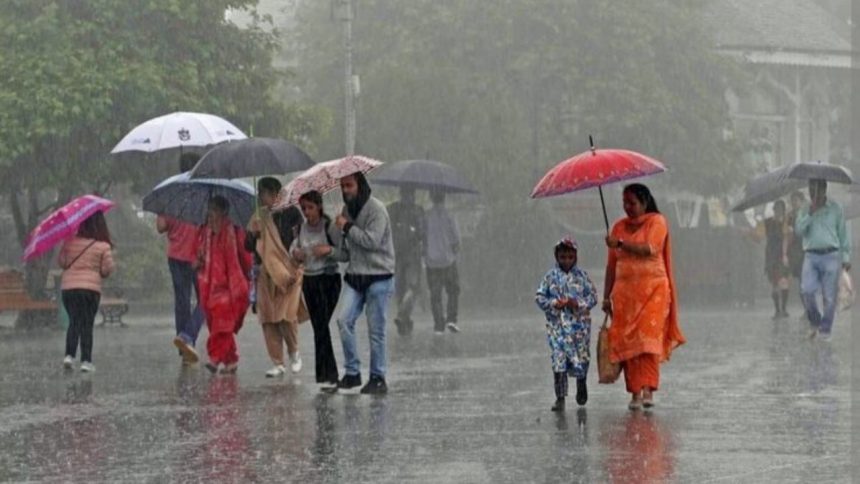 उत्तराखंड में मौसम का मिजाज पूरी तरह बदल गया है और अब लग रहा है कि मॉनसून की...