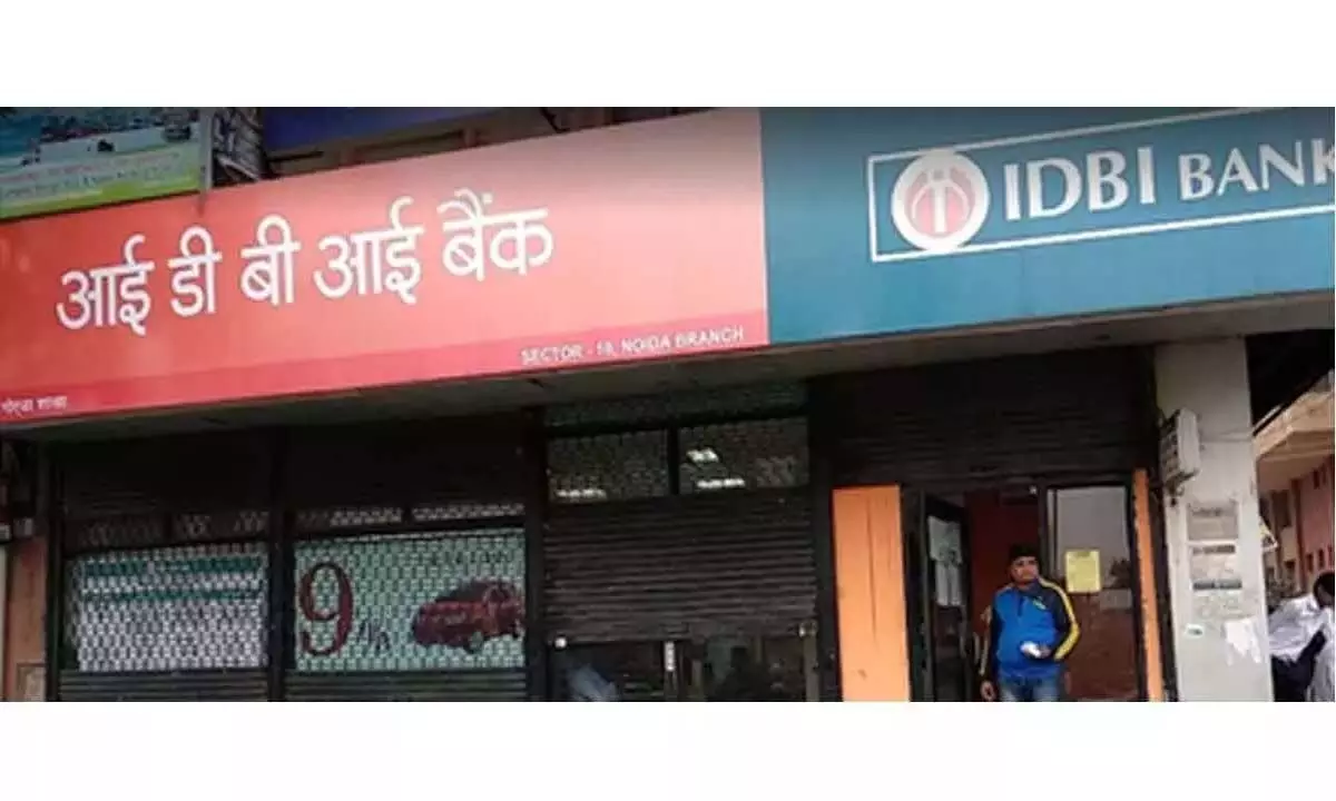 सरकार द्वारा हिस्सेदारी बिक्री प्रक्रिया के अंतिम चरण के करीब पहुंचने से आईडीबीआई बैंक के शेयरों में उछाल