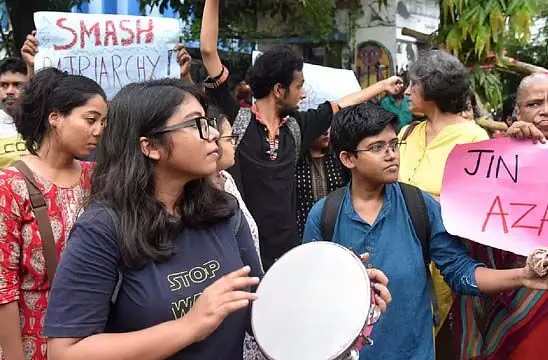 लॉ कॉलेज के छात्र आज सड़कों पर, मनोजित की ताकतों से खतरा