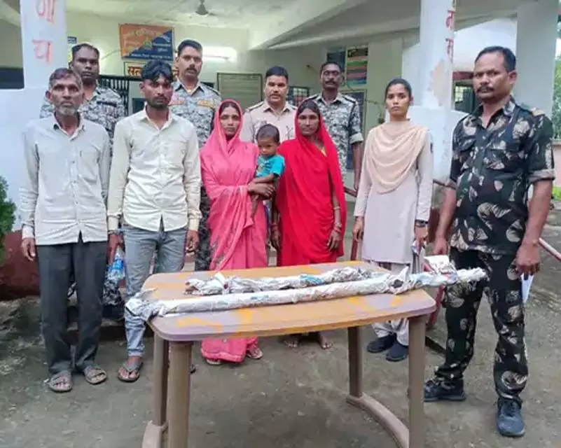 CG: पैतृक जमीन के पेड़ कटाई विवाद में छोटे भाई की हत्या, 4 आरोपी गिरफ्तार