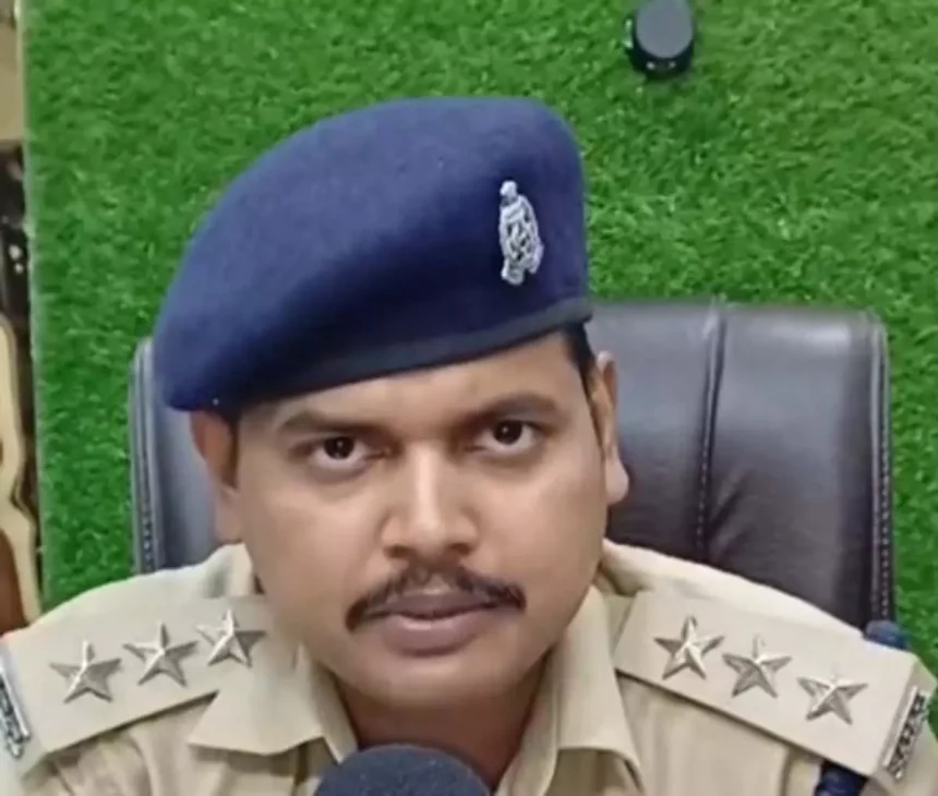 मनचले की तलाश में पुलिस ने 50 से अधिक CCTV फुटेज खंगाले, दबोचा गया