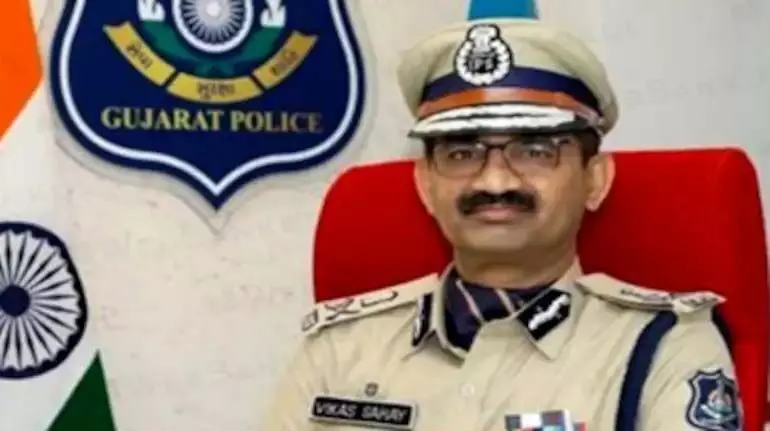 Gujarat के डीजीपी को &lsquo;सेवानिवृत्ति के दिन&rsquo; 6 महीने का सेवा विस्तार मिला